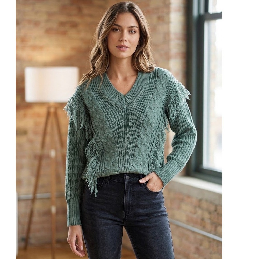 Alison Andrews Sage Green Fringe Cable Knit Sweater Medium Boho Chunky Pullover